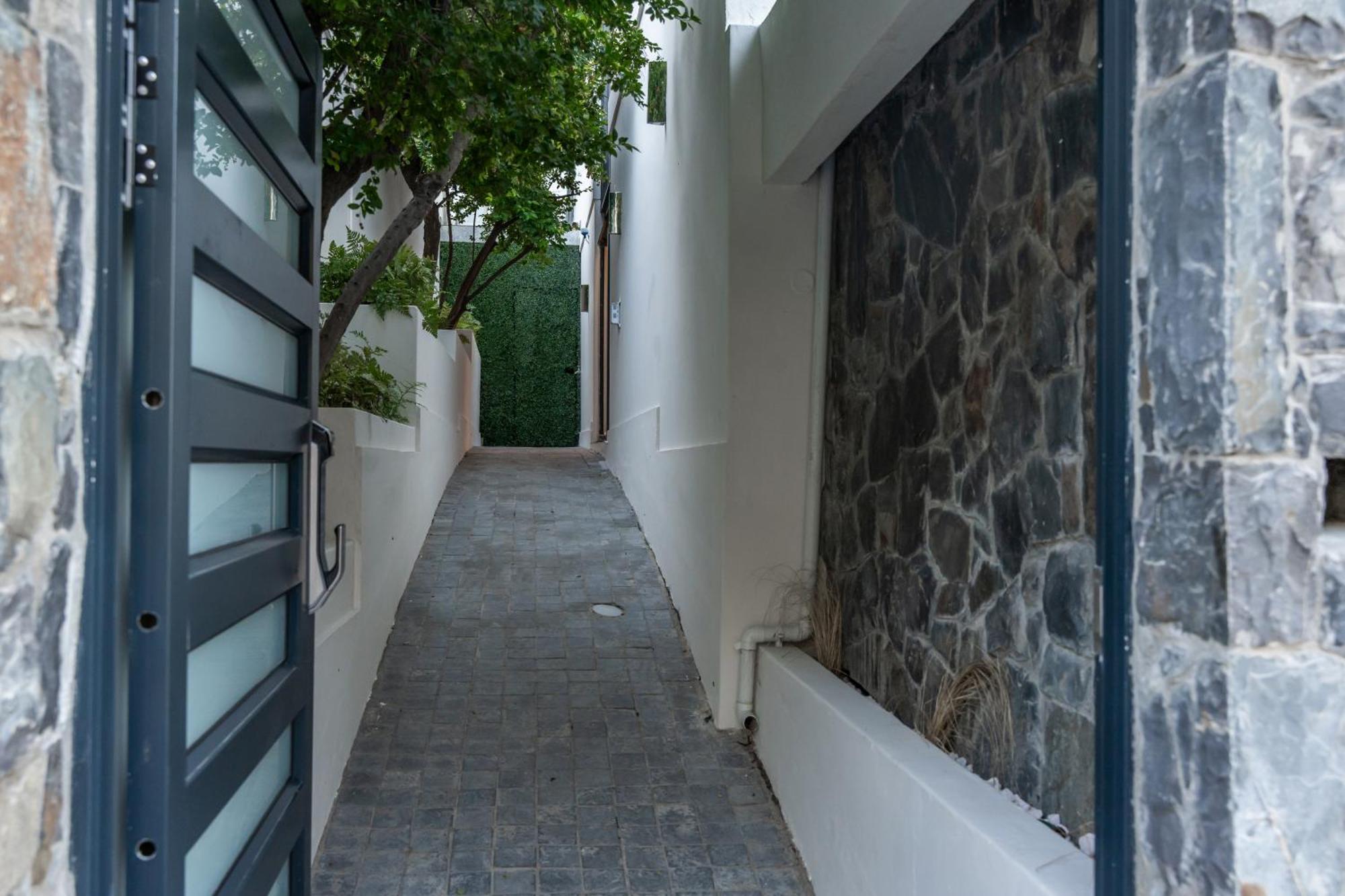 The Lookout - Panoramic 4 Bedroom House With Free Wifi And Pool Cape Town Bagian luar foto