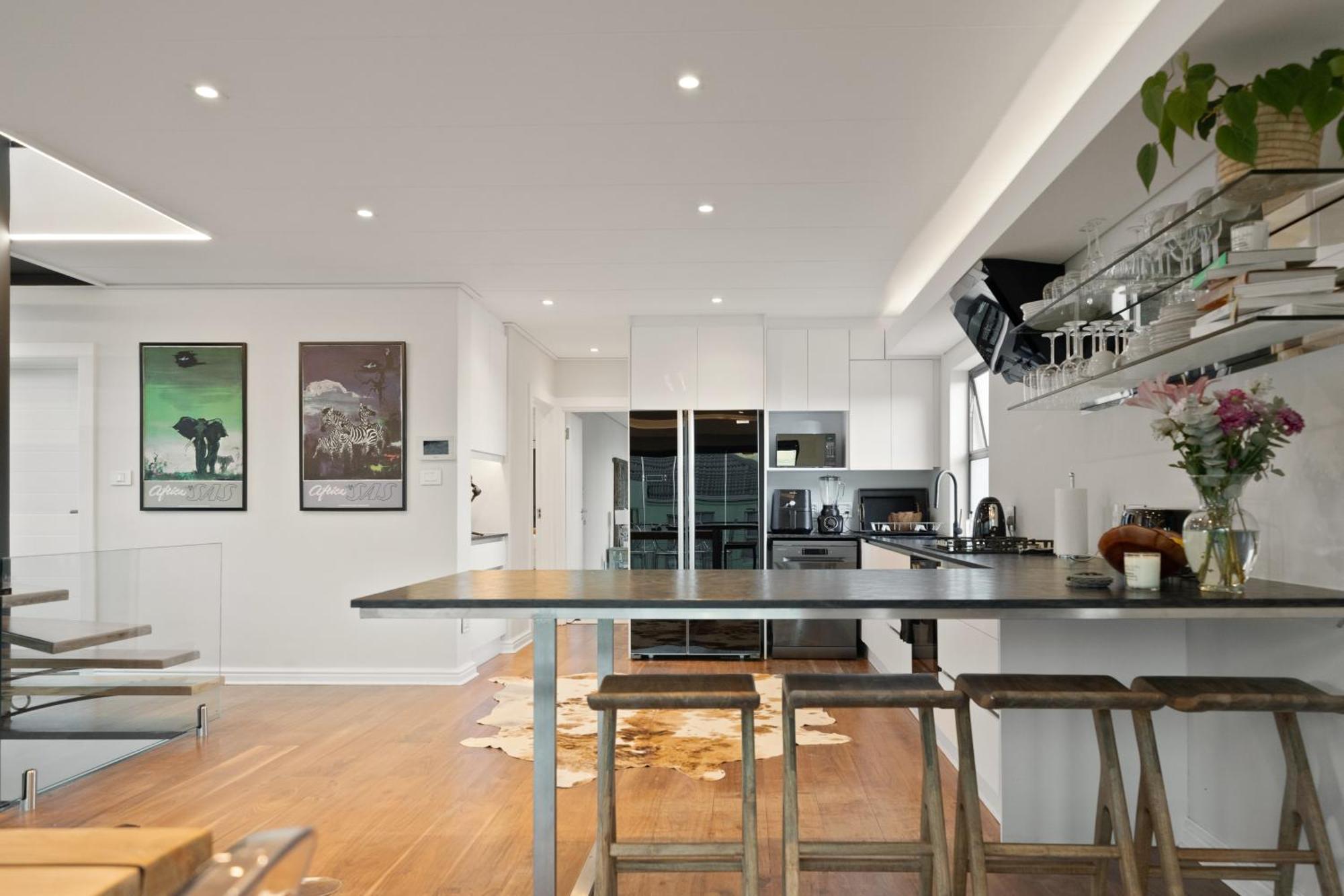 The Lookout - Panoramic 4 Bedroom House With Free Wifi And Pool Cape Town Bagian luar foto