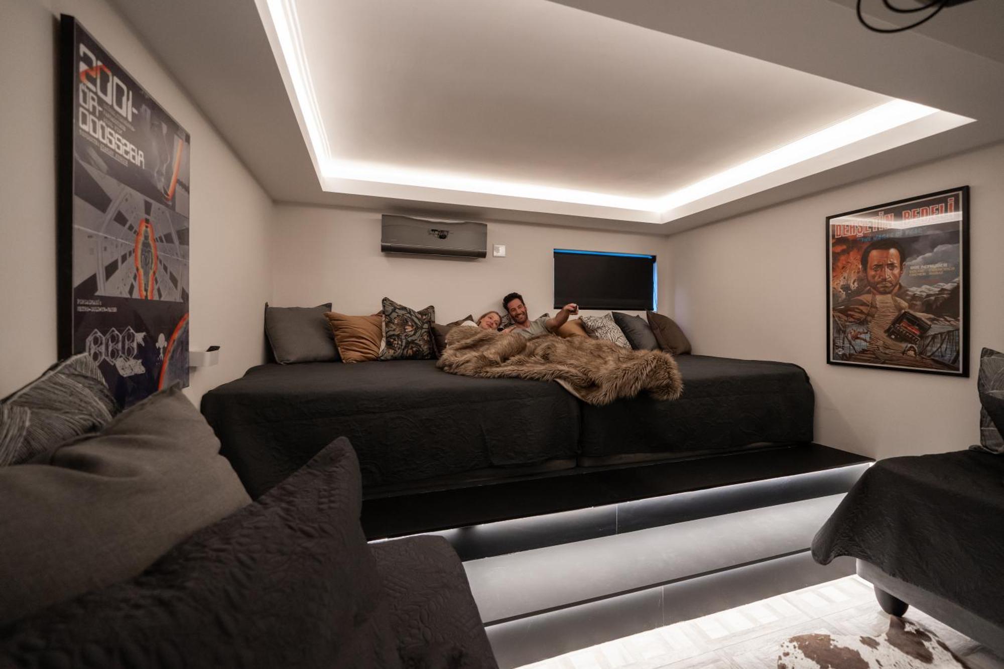 The Lookout - Panoramic 4 Bedroom House With Free Wifi And Pool Cape Town Bagian luar foto